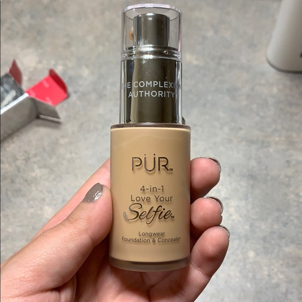 PUR 4-in-1 Love Your Selfie